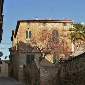 Casa Di Castello , Castelmuzio Italia